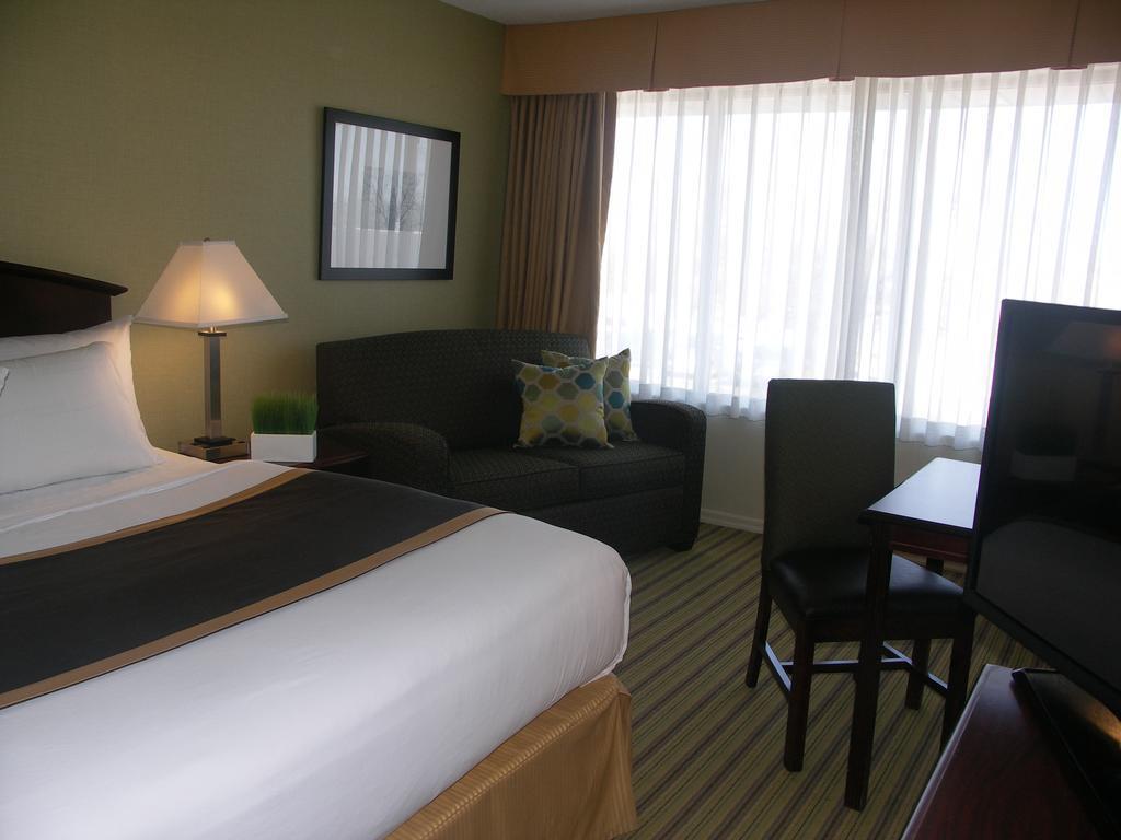 Quality Inn Peterborough Exterior foto