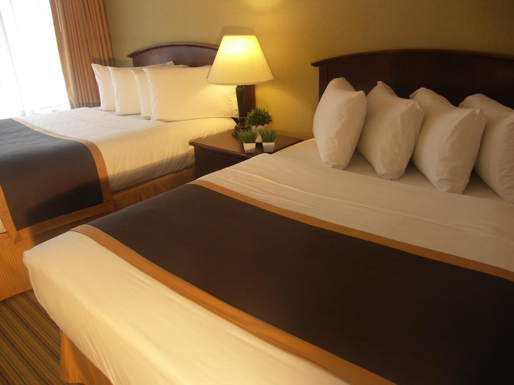 Quality Inn Peterborough Exterior foto