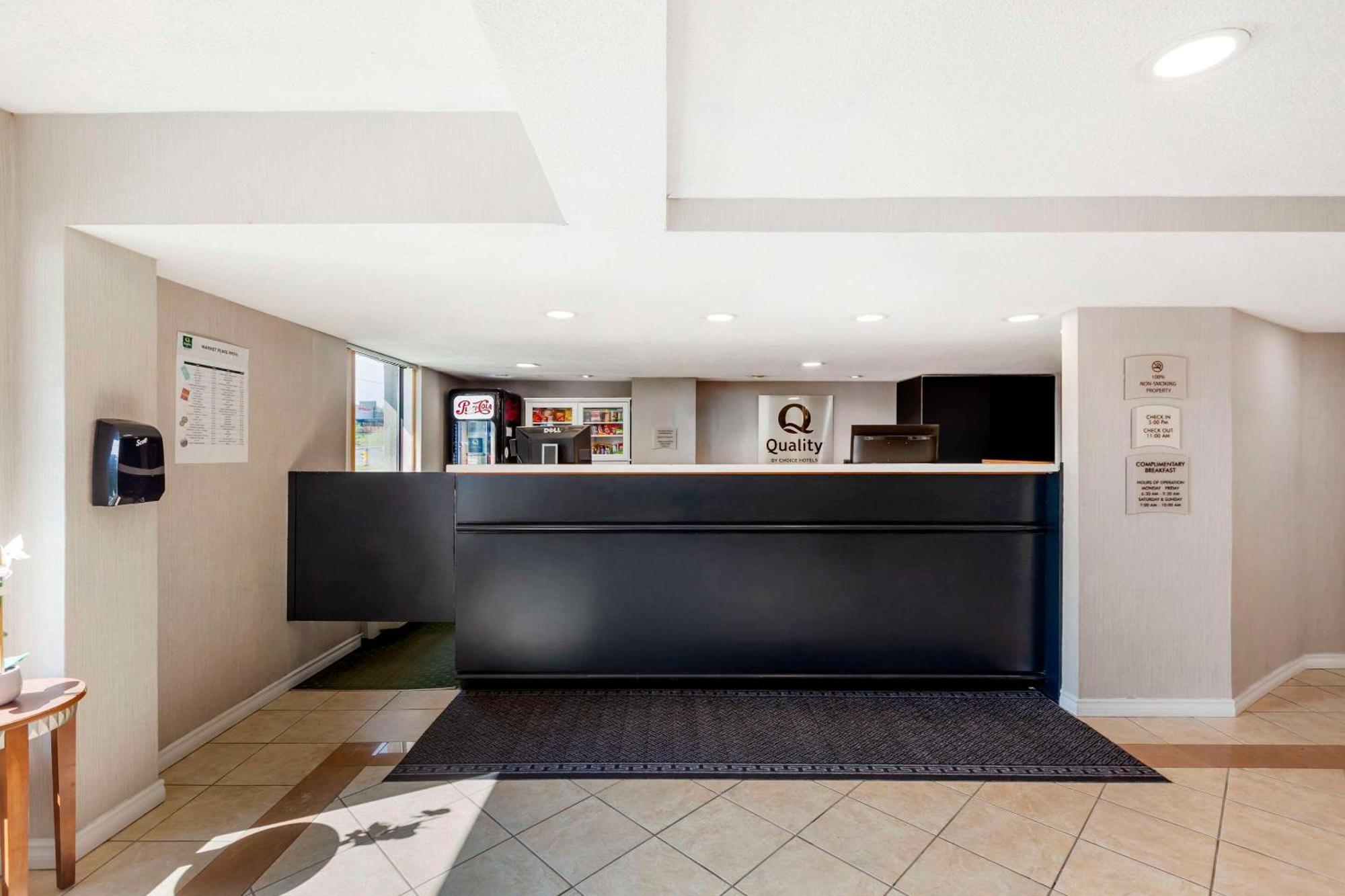 Quality Inn Peterborough Exterior foto