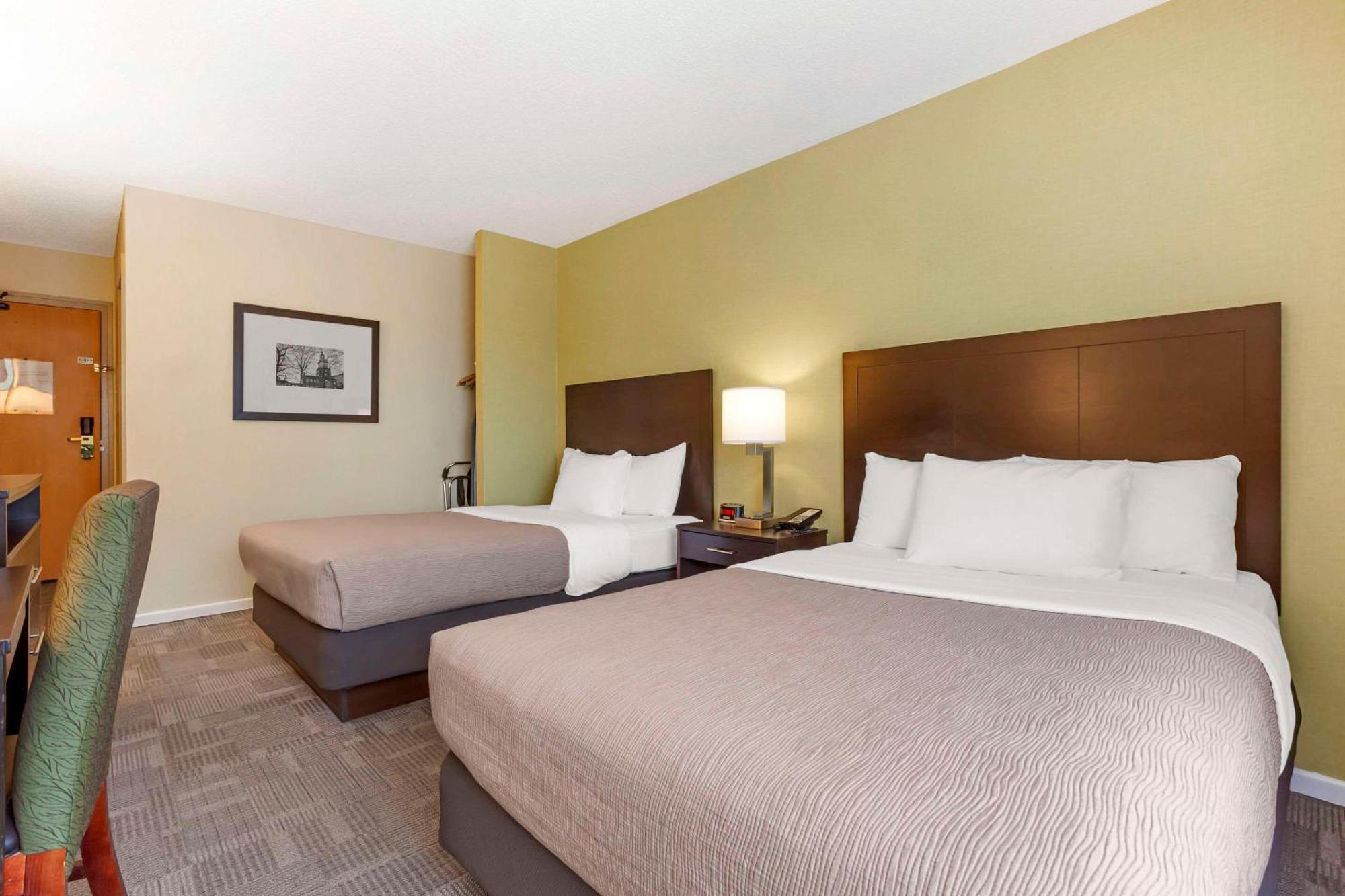 Quality Inn Peterborough Exterior foto